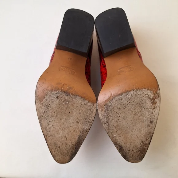 Chloé Rylee Python-Embossed Ankle Bootie - Picture 9 of 11